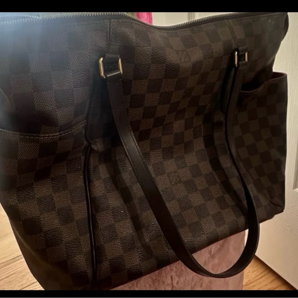 Louis Vuitton Bag